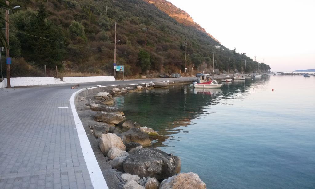 Porto Poros Appartement Mikros Gialos Buitenkant foto