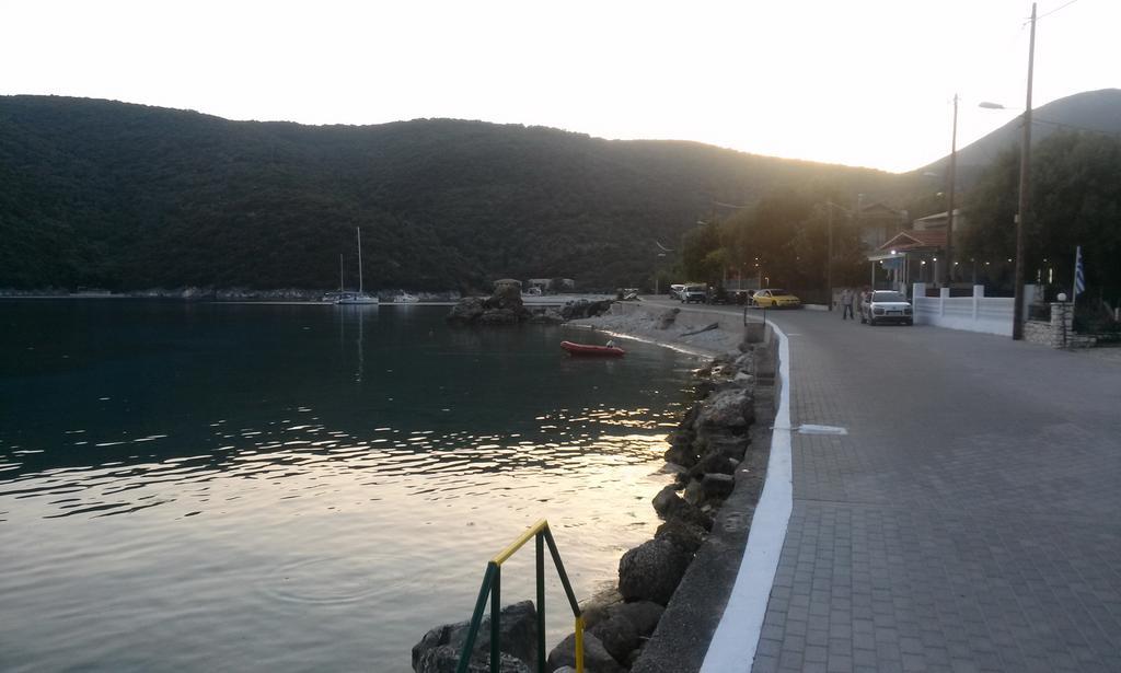 Porto Poros Appartement Mikros Gialos Buitenkant foto