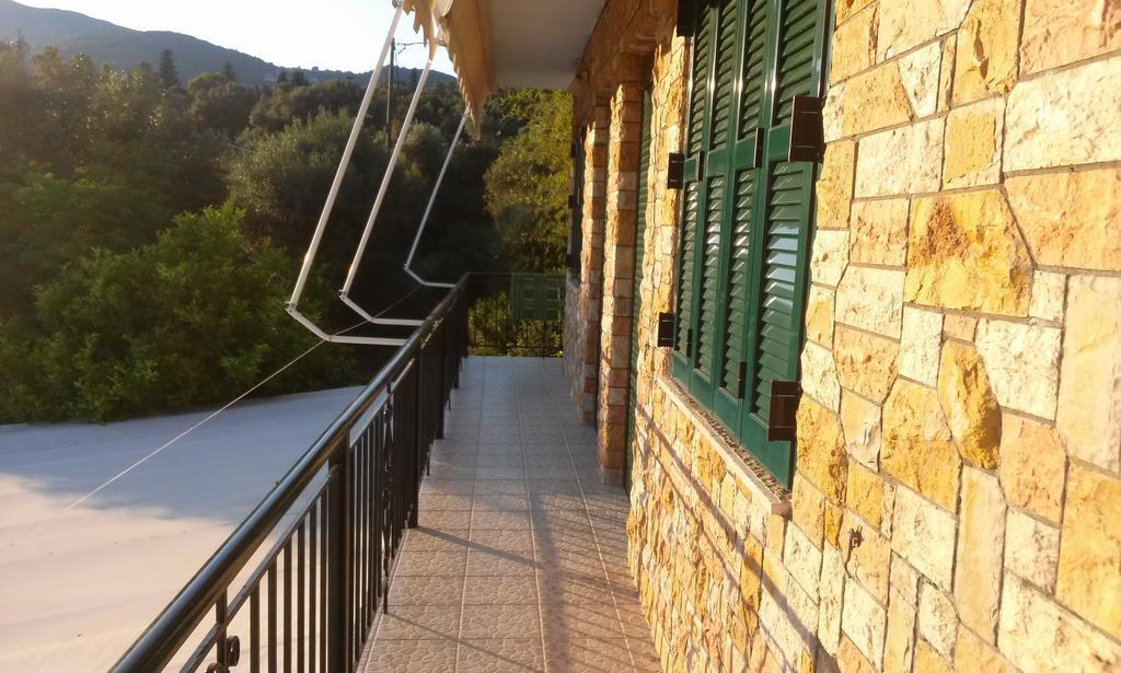 Porto Poros Appartement Mikros Gialos Buitenkant foto