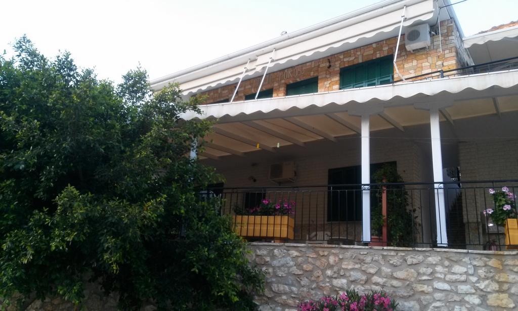 Porto Poros Appartement Mikros Gialos Buitenkant foto