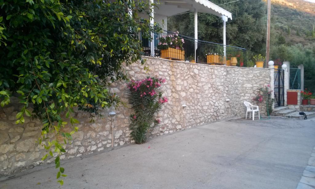 Porto Poros Appartement Mikros Gialos Buitenkant foto